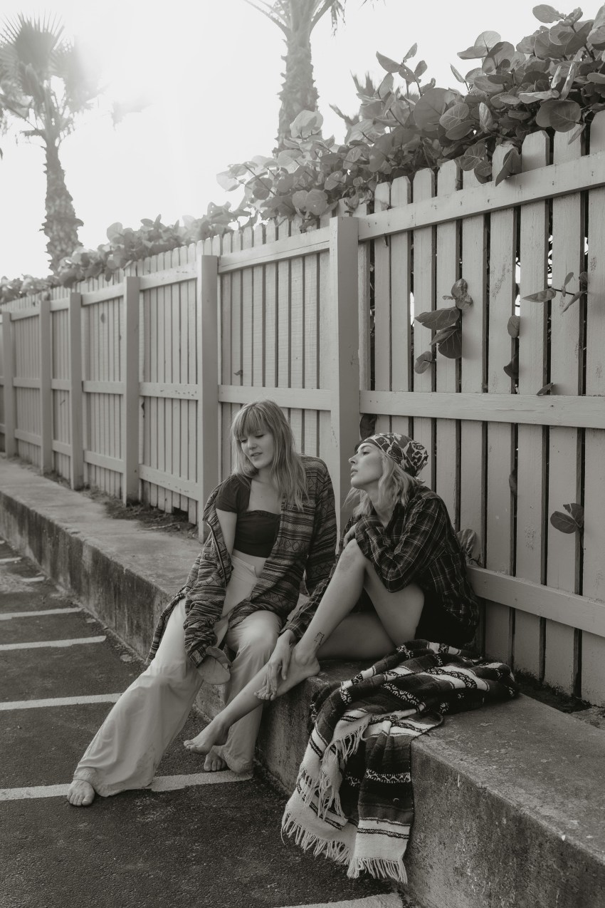 You’re Allowed To Mourn The Friendships That Didn’t Last Forever